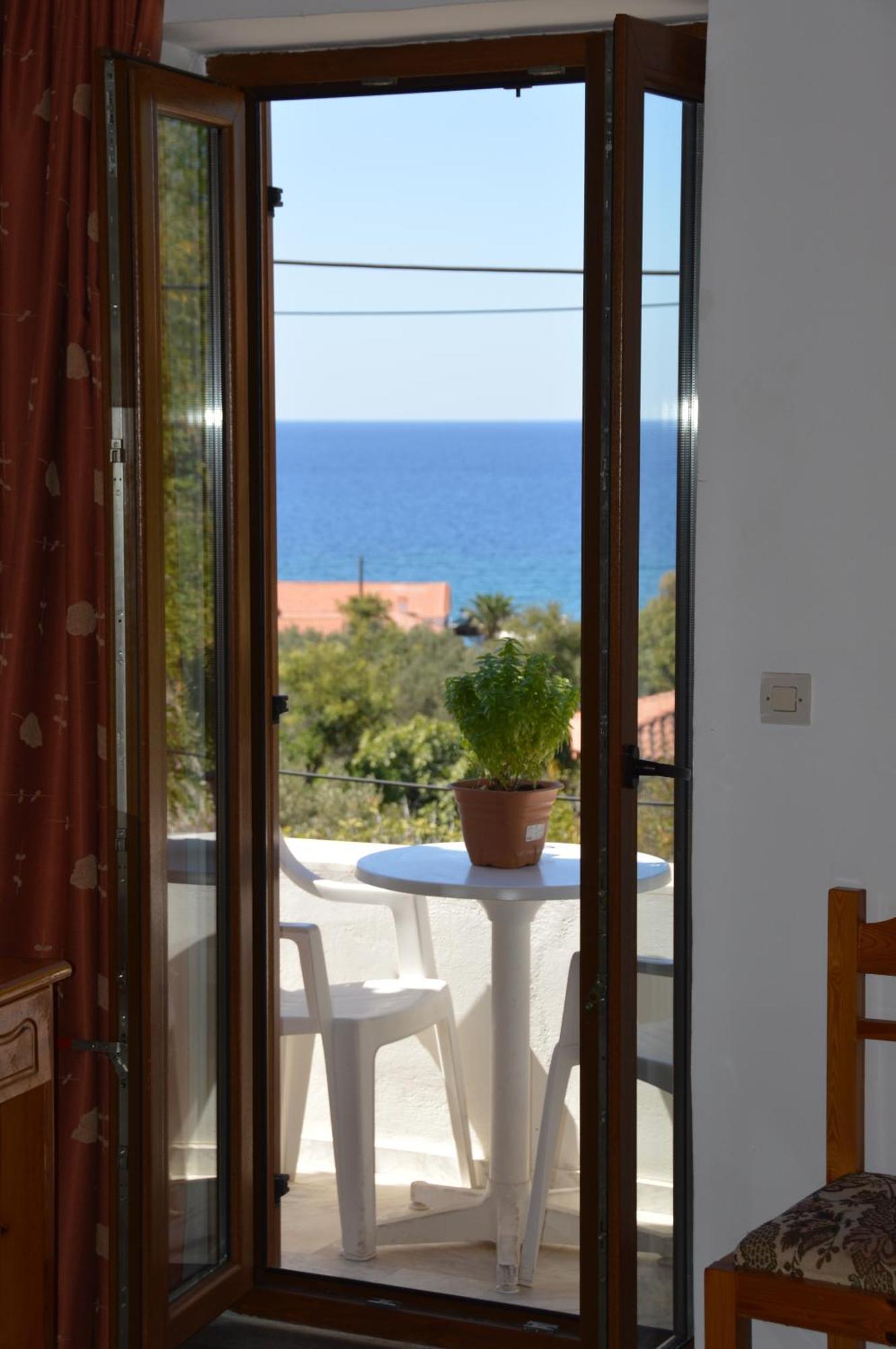 Apartamento Mpaliaka Myrsini Mithimna Habitación foto