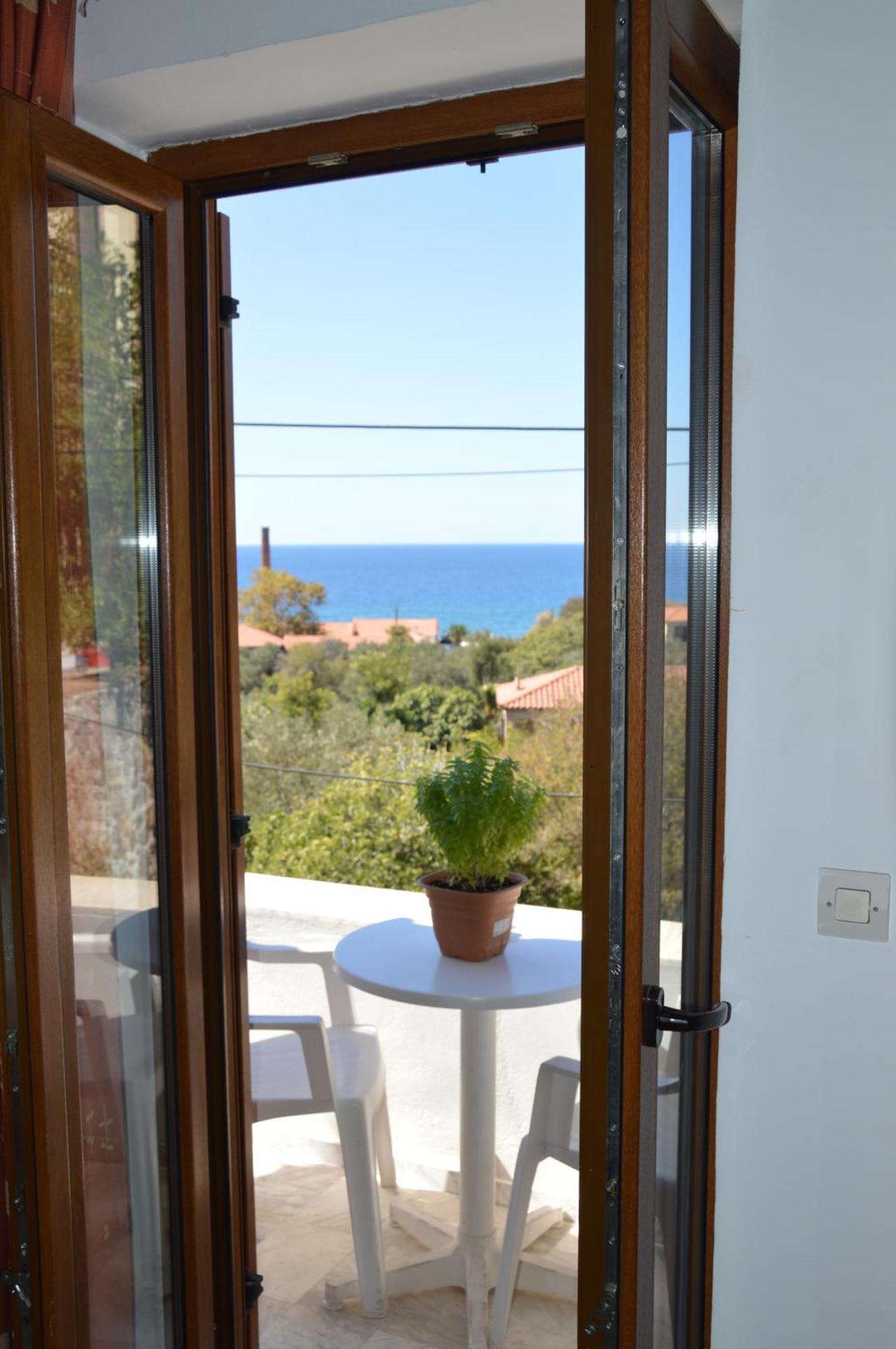 Apartamento Mpaliaka Myrsini Mithimna Habitación foto