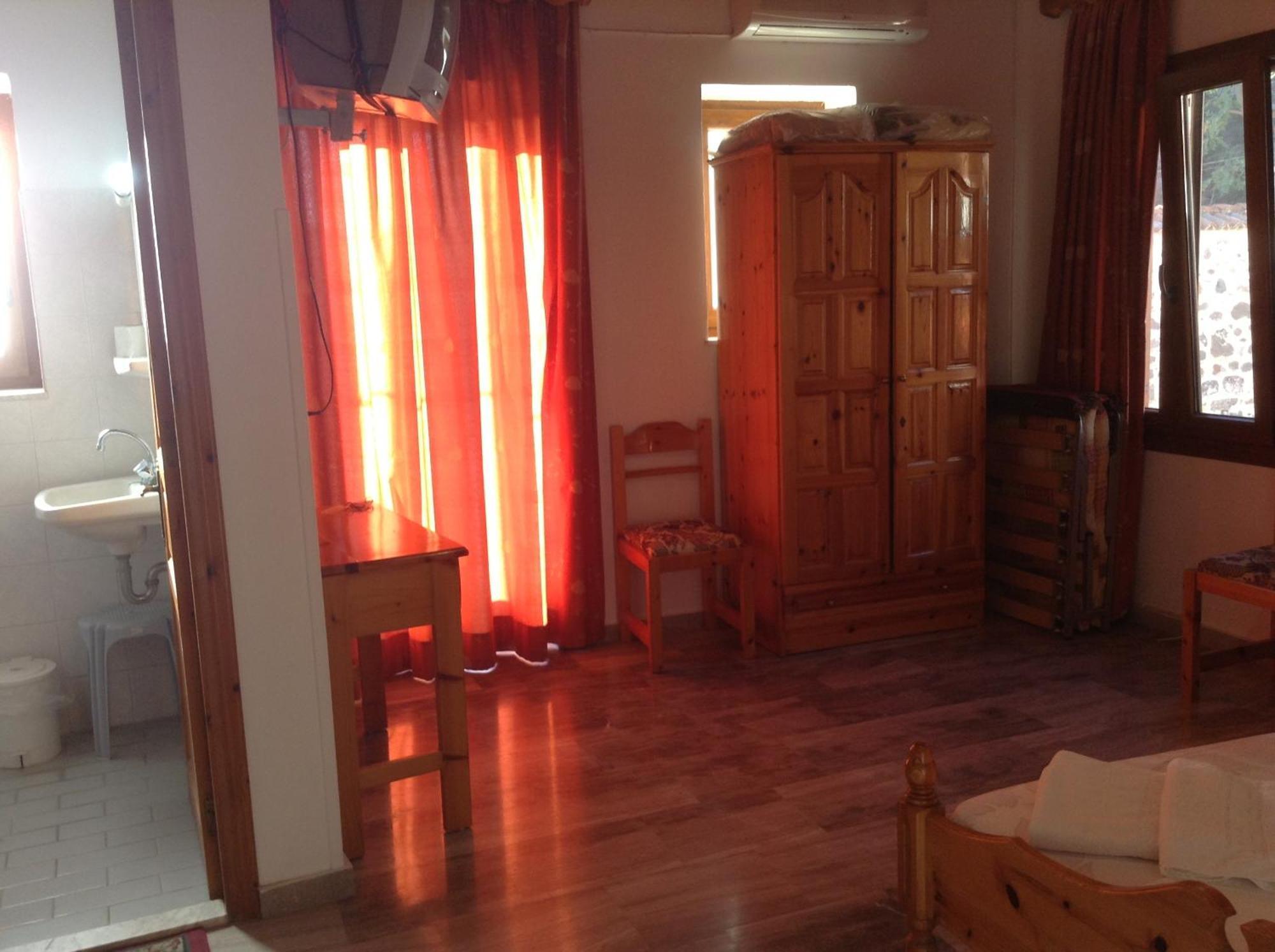 Apartamento Mpaliaka Myrsini Mithimna Habitación foto